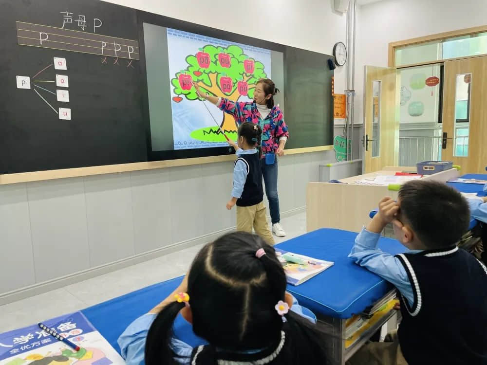 【預(yù)之學(xué)】拾級而上，薪火相傳——石家莊私立一中附小預(yù)科部骨干教師示范課活動