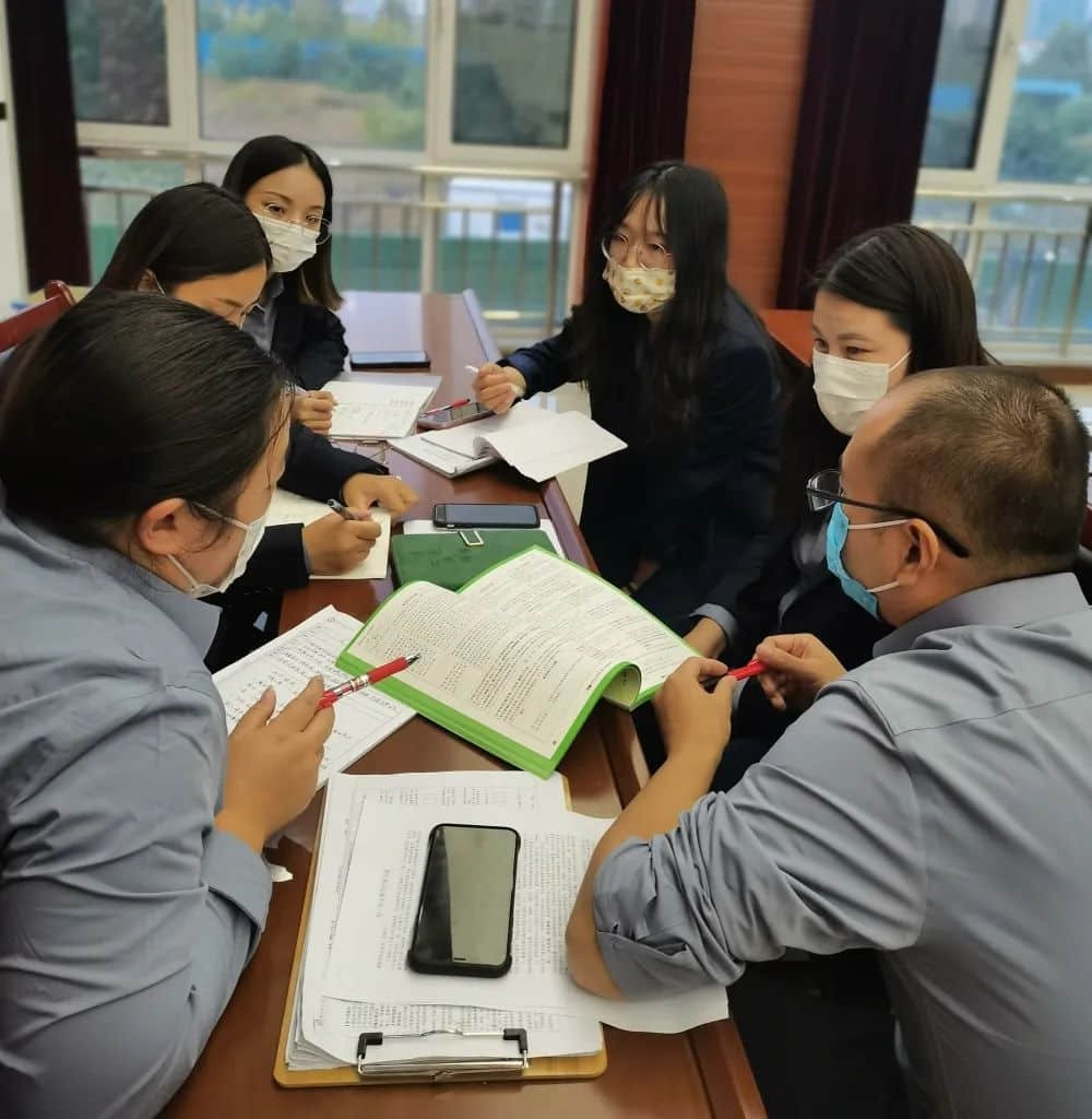 薪火相傳再接力 錦囊分享創(chuàng)佳績丨石家莊私立第一中學(xué)畢業(yè)班經(jīng)驗(yàn)交流會(huì)