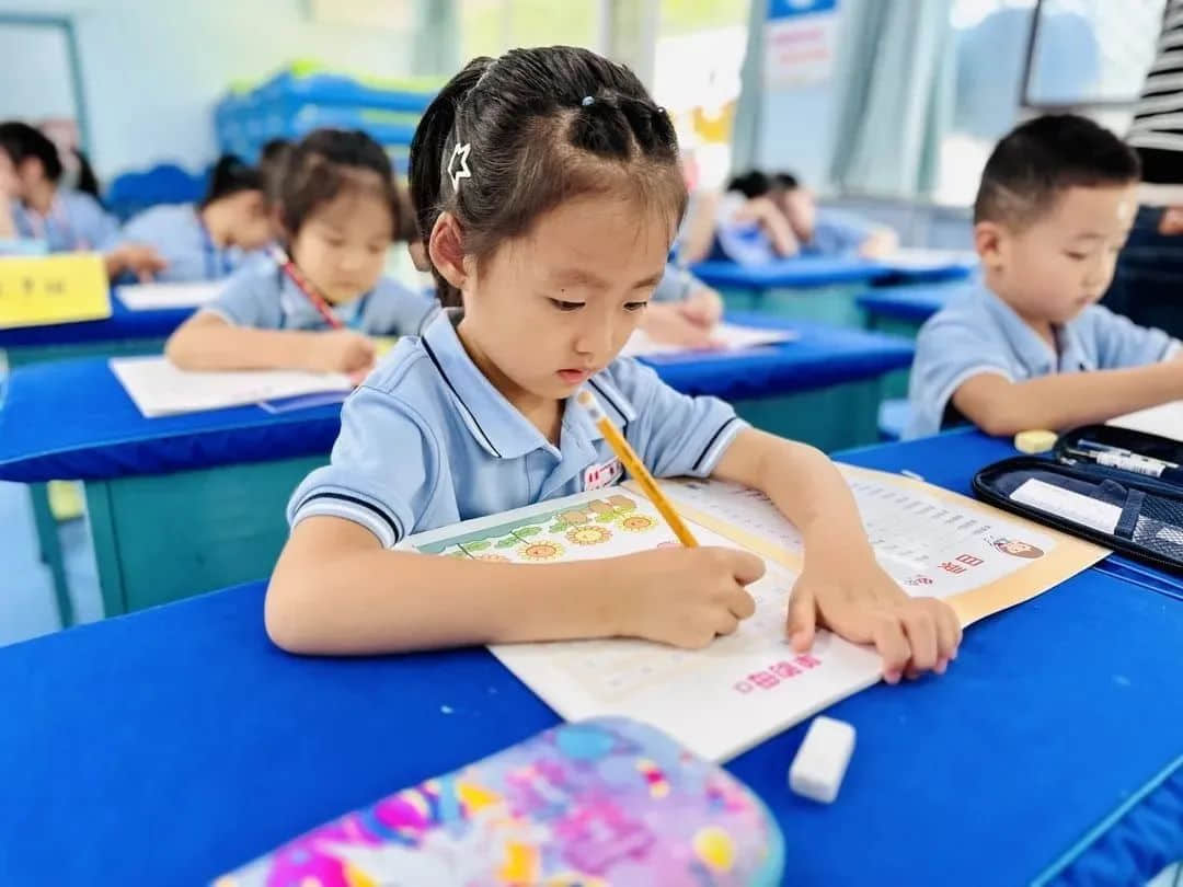 【預(yù)?成長(zhǎng)】那些屬于我們的時(shí)光 ——石家莊私立一中附小預(yù)科部時(shí)光故事