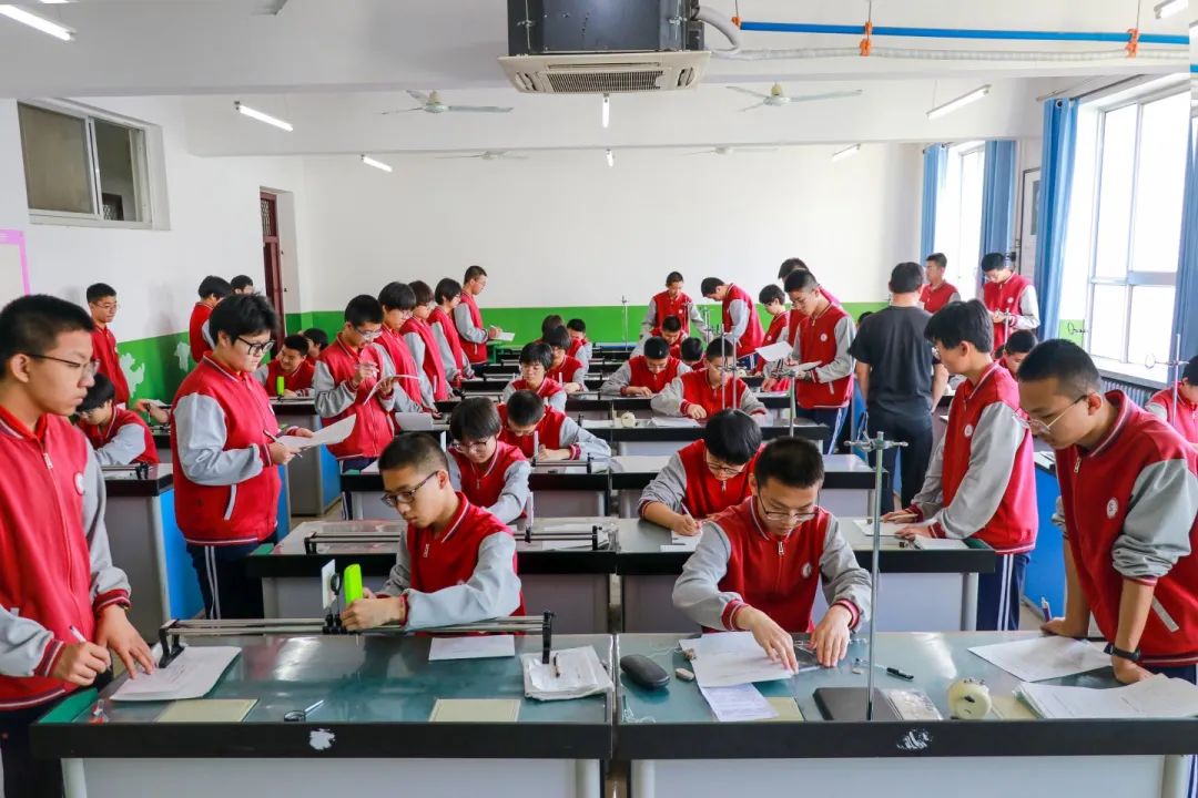 沖刺實驗考試 亮劍中考第一仗丨理化生實驗中考紀實