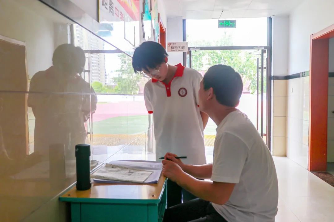 用愛堅(jiān)守 決勝中考丨初三師生中考備考紀(jì)實(shí)
