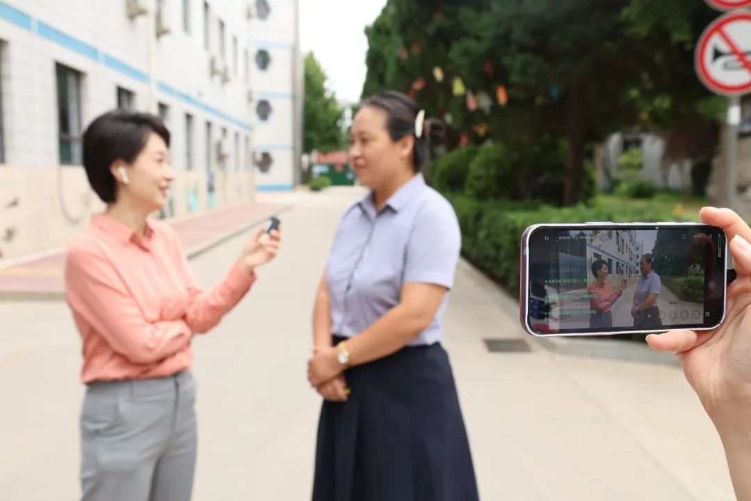 【立小 ? 開(kāi)學(xué)季】圍觀直播啦！今年的開(kāi)學(xué)典禮很燃很颯氣！