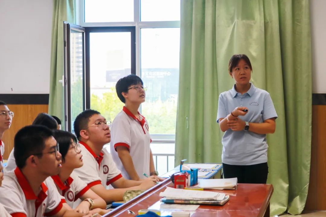 征程萬(wàn)里少年行 奮楫逐浪天地寬丨奮戰(zhàn)高三，我們來(lái)了！