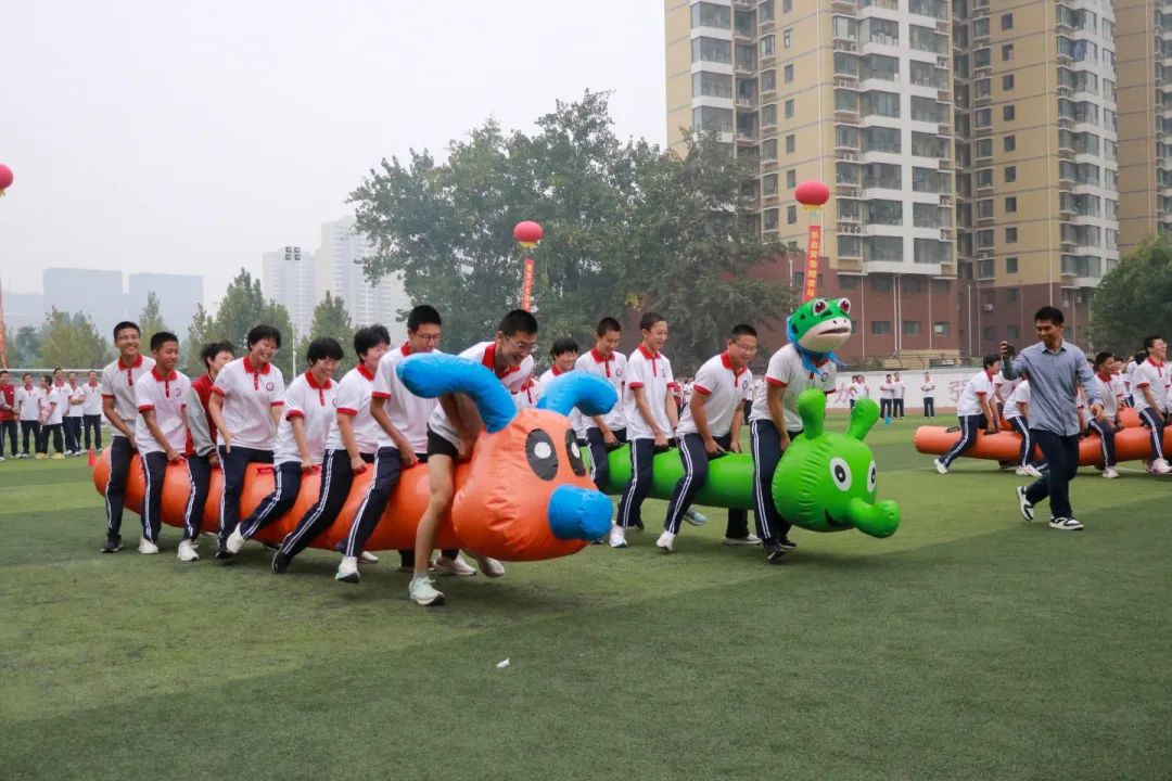 青春激昂展英姿 砥礪自我強體魄丨石家莊私立第一中學(xué)第三屆秋季運動會圓滿落幕