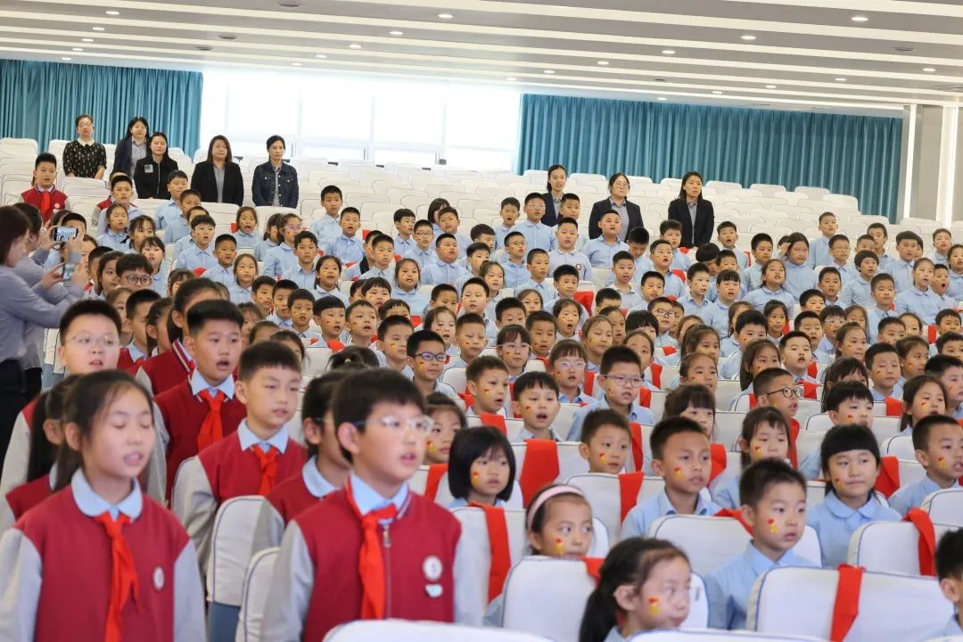 【立小?入隊禮】星火照耀思政路 少年堅定逐夢行｜二年級入隊儀式
