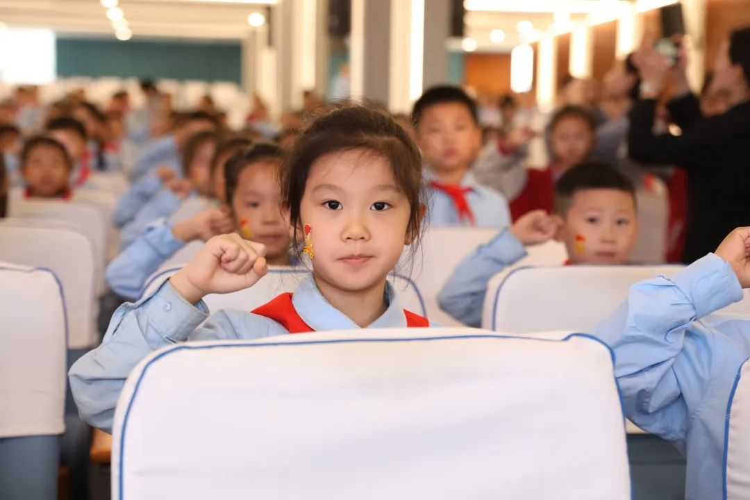 【立小?入隊禮】星火照耀思政路 少年堅定逐夢行｜二年級入隊儀式