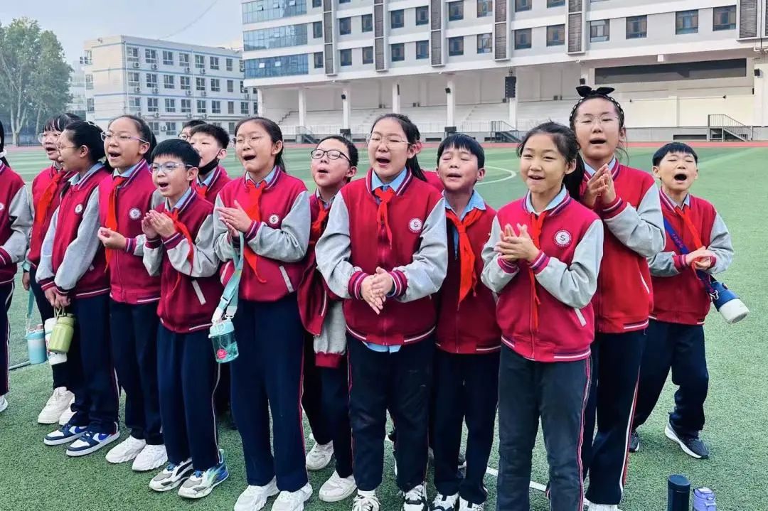 【立小 ? 快訊】奔跑吧，立娃！