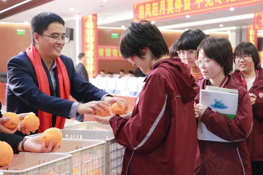 百日競(jìng)渡 逐夢(mèng)啟航丨高三年級(jí)隆重舉行百日誓師大會(huì)