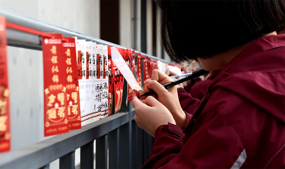 百日競(jìng)渡 逐夢(mèng)啟航丨高三年級(jí)隆重舉行百日誓師大會(huì)
