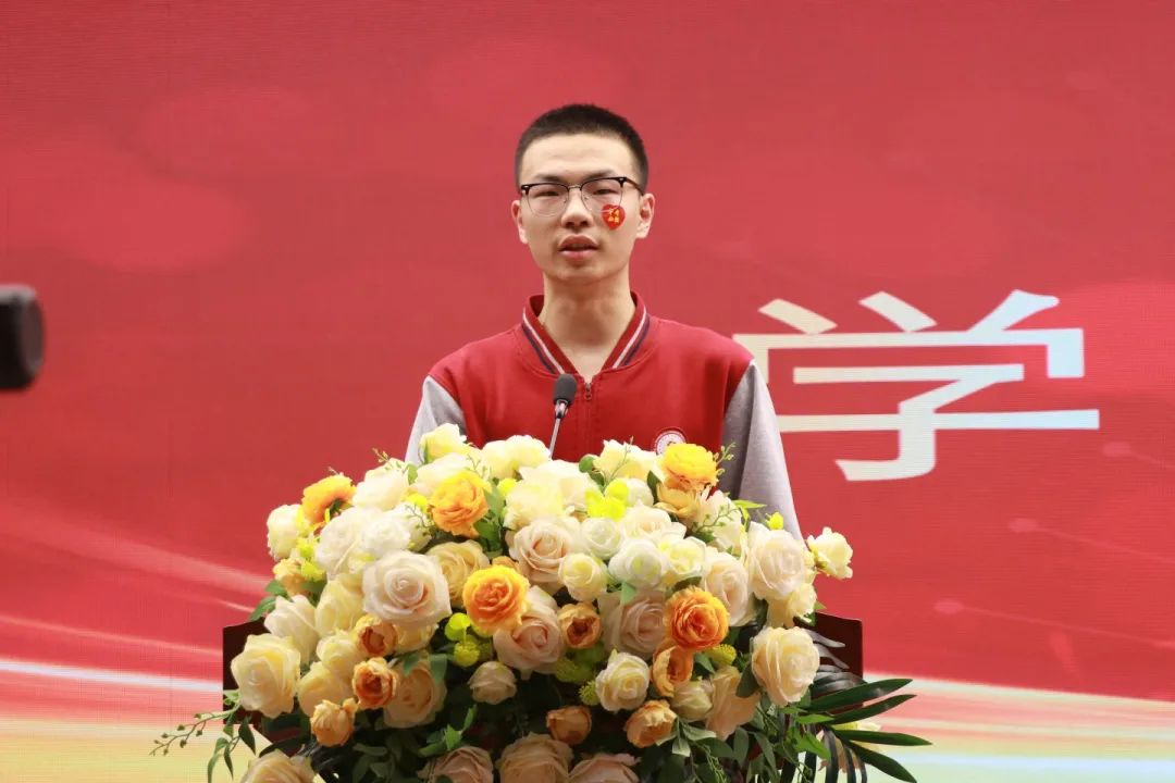 百日競渡 青春啟航丨初三百日誓師燃動學(xué)子夢想