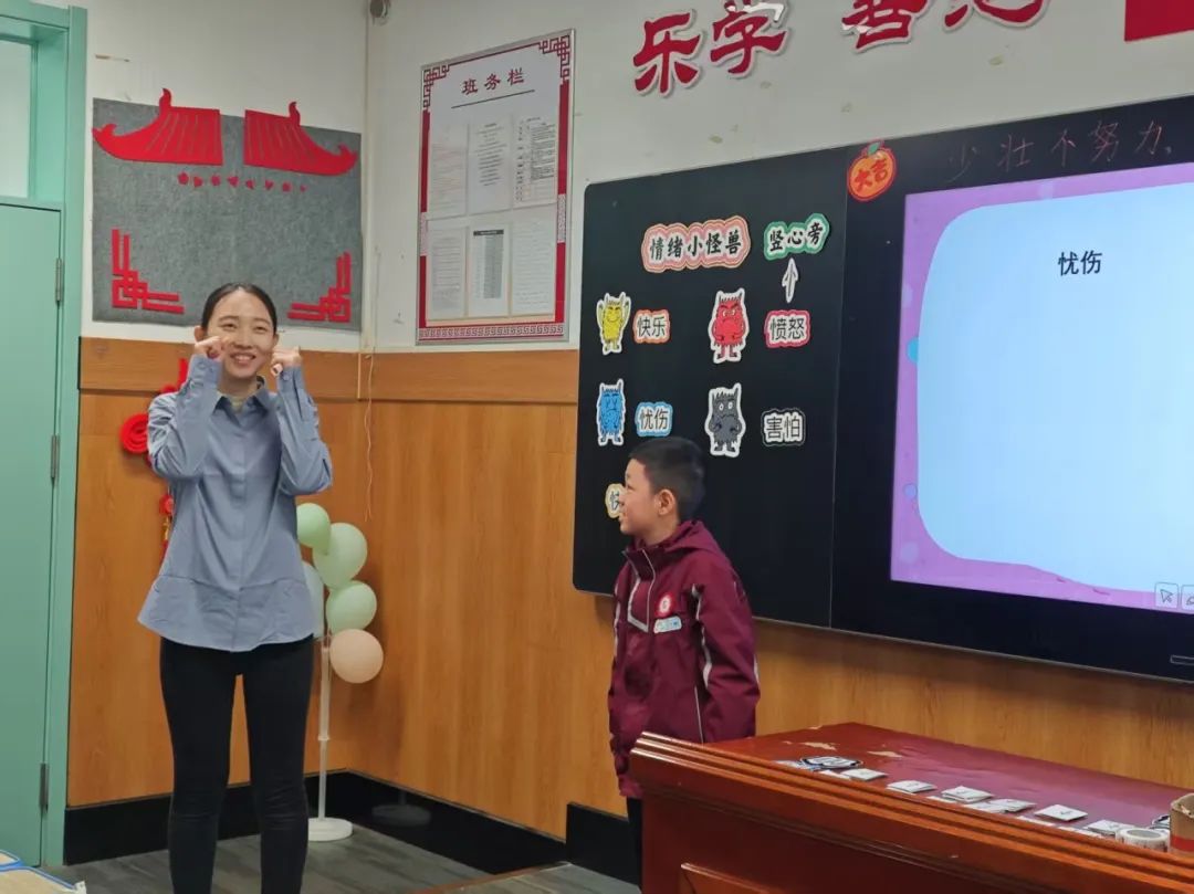 【立小 ? 閱讀節(jié)】從“大語文”到“新語文”，這所學(xué)校走到了前面 ｜語文開放周紀(jì)實