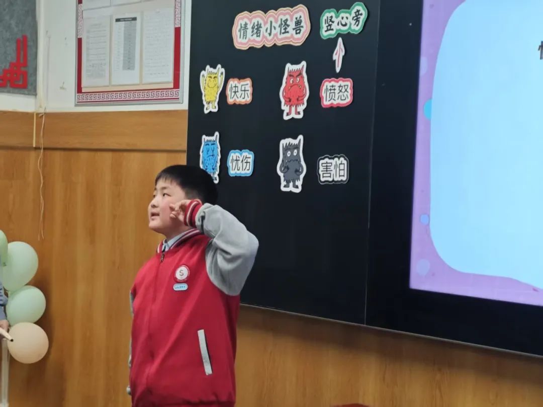 【立小 ? 閱讀節(jié)】從“大語文”到“新語文”，這所學(xué)校走到了前面 ｜語文開放周紀(jì)實