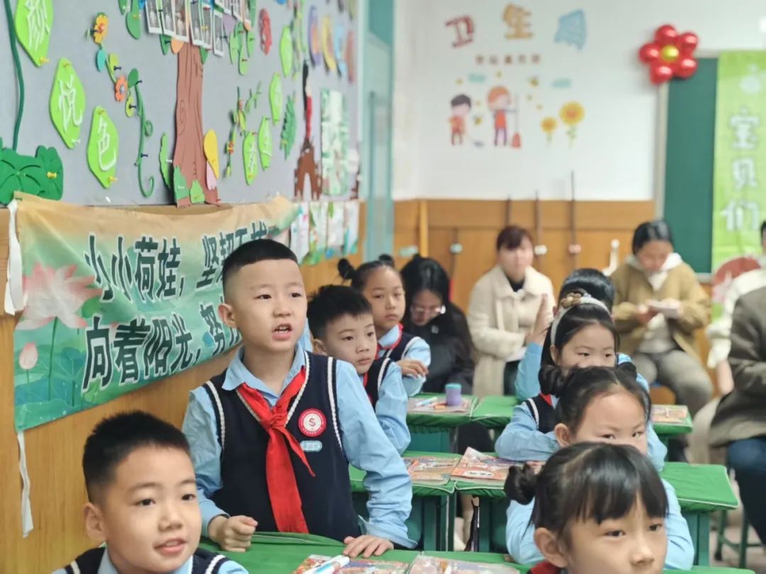 【立小 ? 閱讀節(jié)】從“大語文”到“新語文”，這所學(xué)校走到了前面 ｜語文開放周紀(jì)實