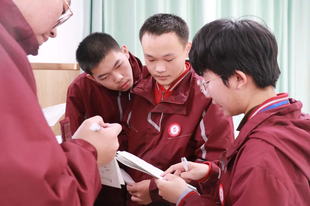 課堂隨拍丨那些閃耀的青春時(shí)光