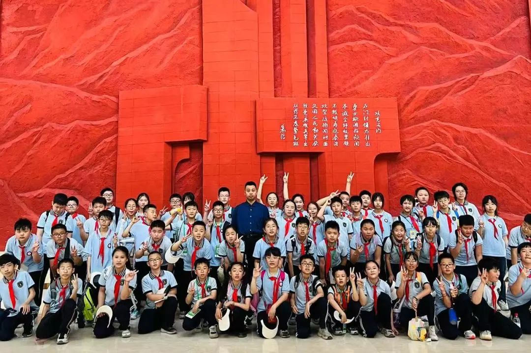 【立小 ? 重磅】“一元錢生存大挑戰(zhàn)”火爆國(guó)際莊！