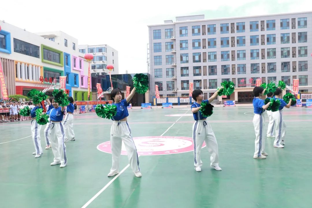 熱血賽場(chǎng) 青春飛揚(yáng) | 私立一中第三屆“輝煌杯”籃球藝術(shù)文化節(jié)盛大啟幕！
