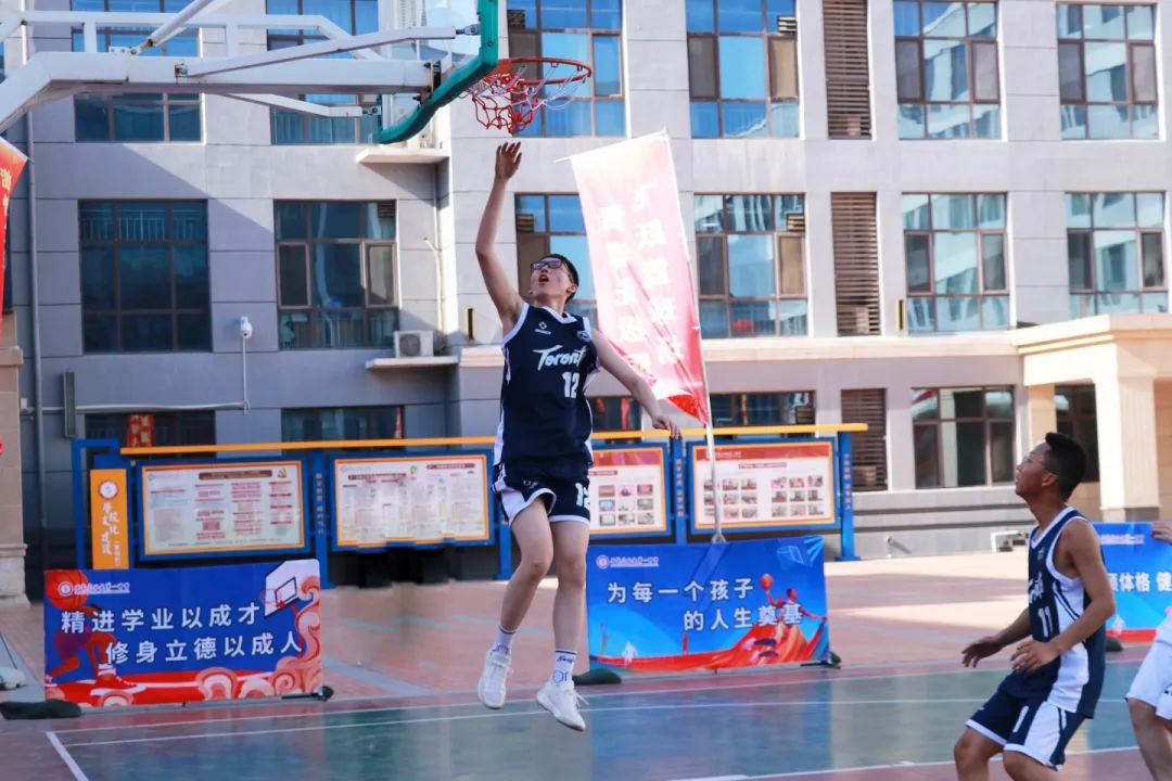 熱血賽場 青春飛揚丨私立一中第三屆“輝煌杯”籃球藝術文化節(jié)完美收官！