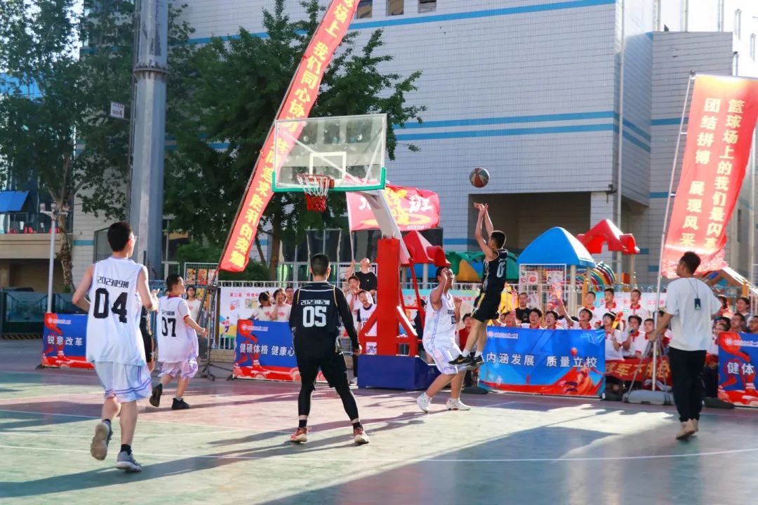 熱血賽場 青春飛揚丨私立一中第三屆“輝煌杯”籃球藝術文化節(jié)完美收官！