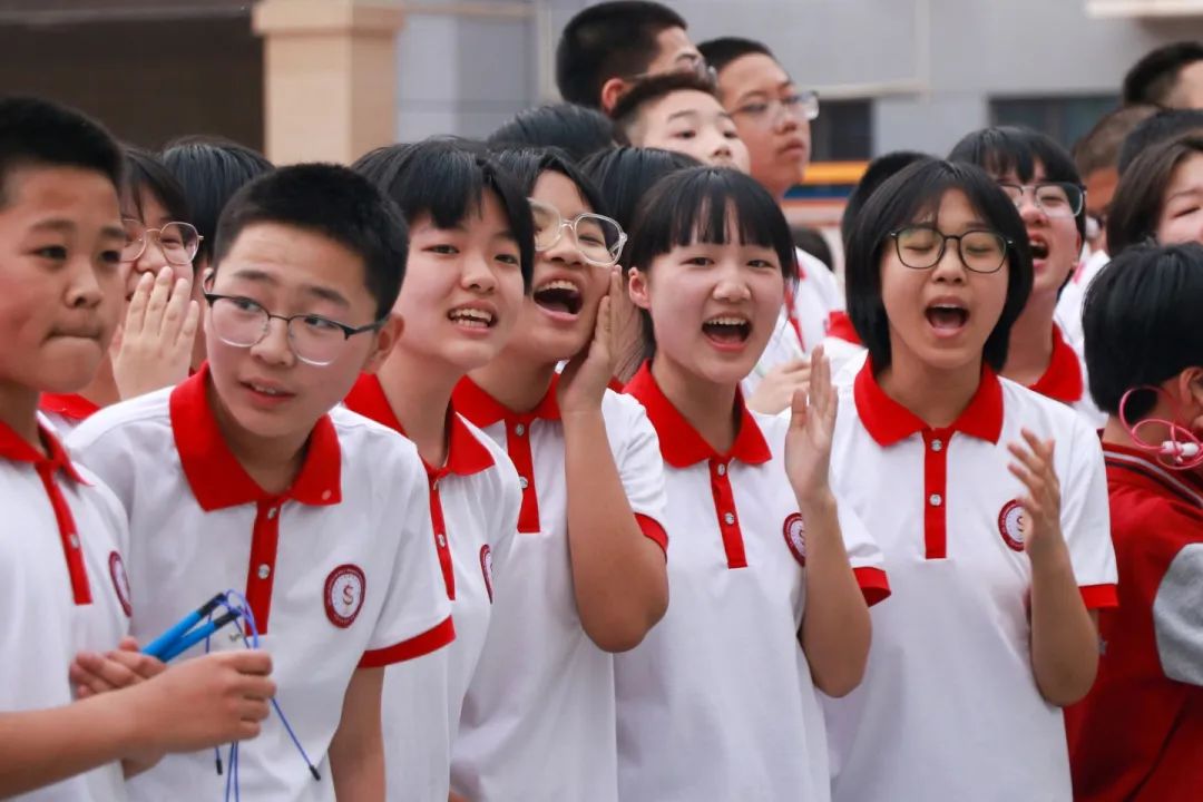“跳”躍夢(mèng)想 “繩”彩飛揚(yáng)丨我校初一年級(jí)跳繩比賽圓滿收官