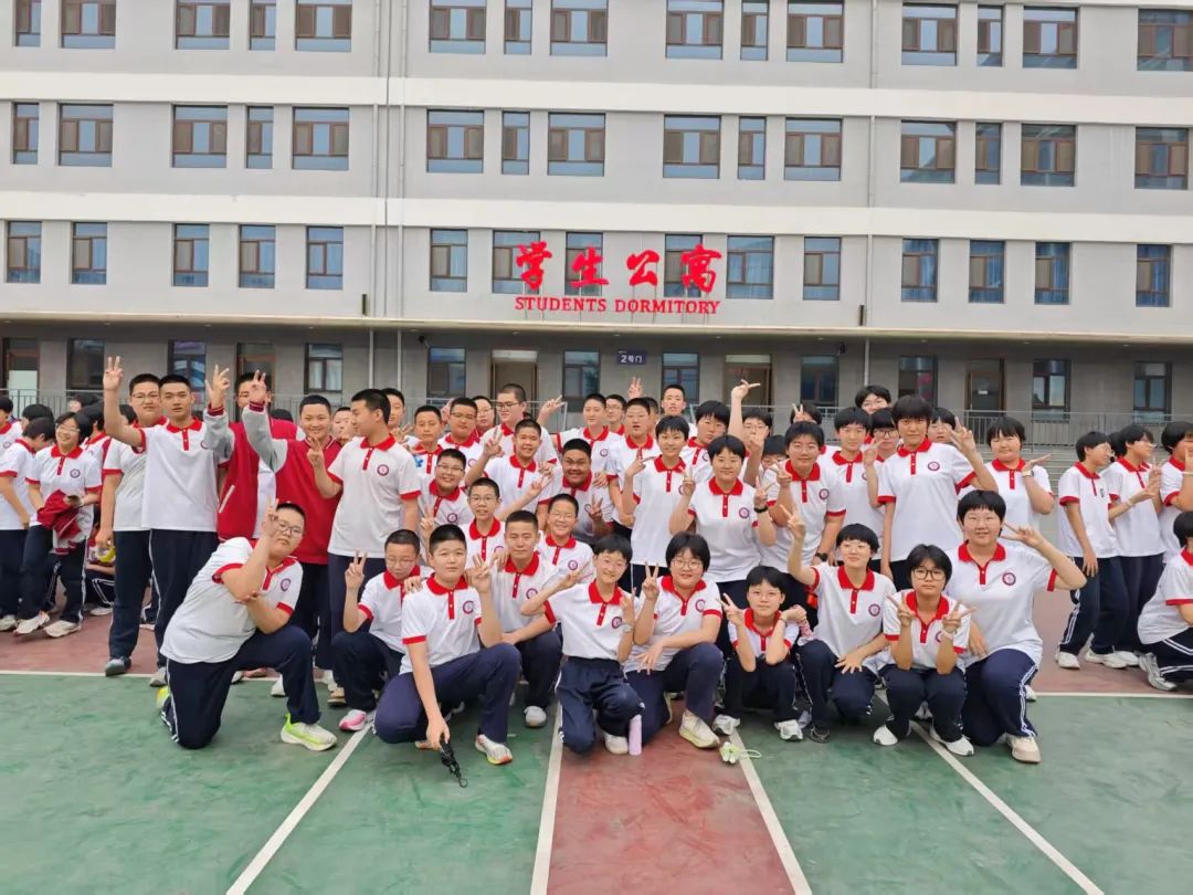 “跳”躍夢(mèng)想 “繩”彩飛揚(yáng)丨我校初一年級(jí)跳繩比賽圓滿收官