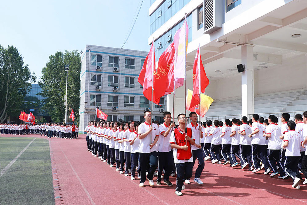 學(xué)生之眼：解析特色跑操這曲校園運動交響